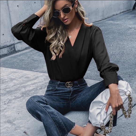 Black  classic v neck surplice bodysuit - Picture 3 of 13